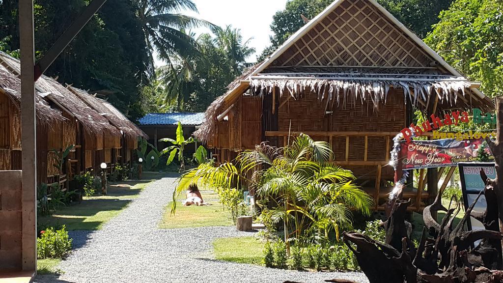 Phuhaya Bamboo Bungalows Koh Lanta Exterior photo